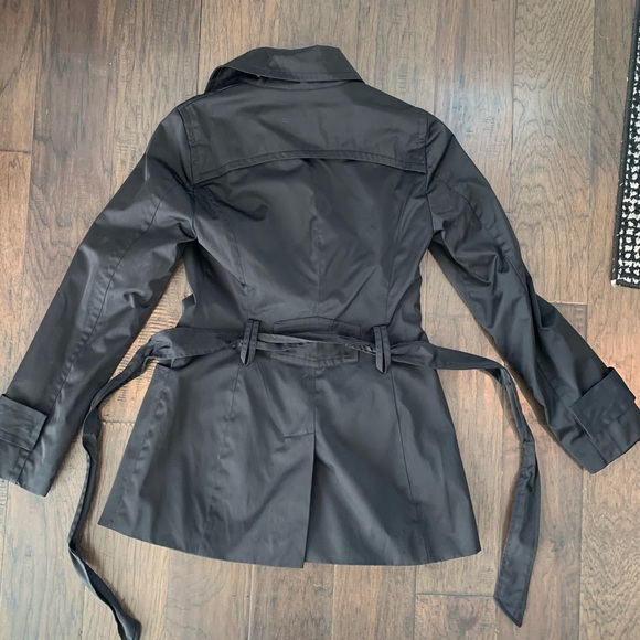 EXPRESS Tie Waist Black Trench Coat 🖤 - Picture 5 of 8